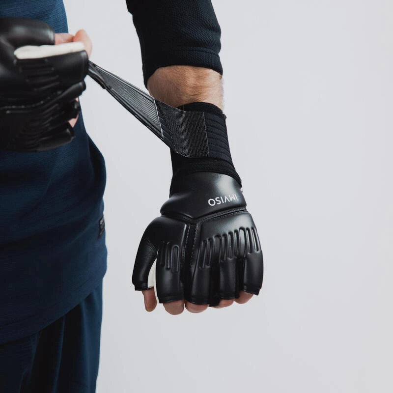 Kipsta Goalkeeper Mitts 6 Kipsta Goalkeeper Mitts - Image 4