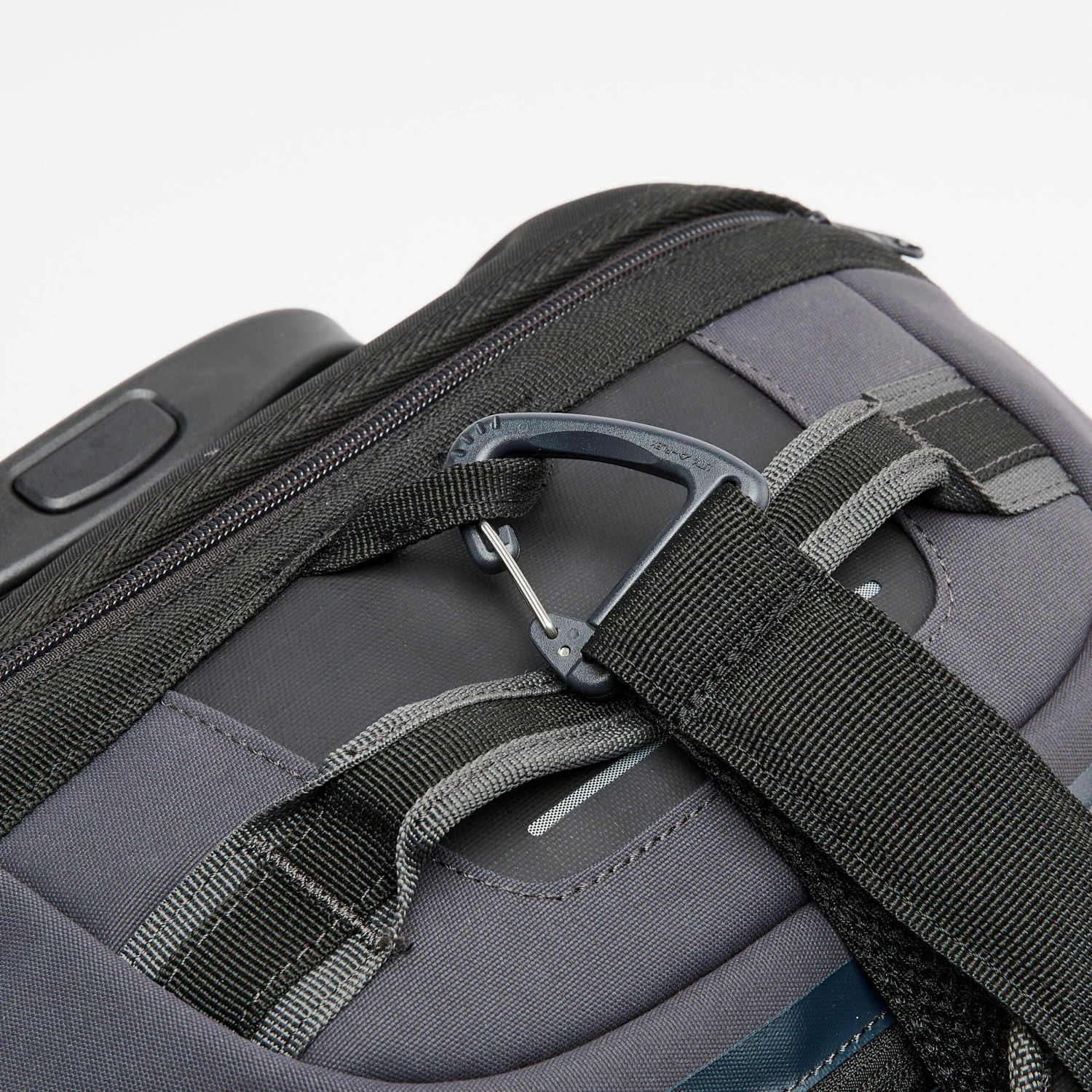 Kipsta 30L Suitcase Urban 12 Kipsta 30L Suitcase Urban - Image 10