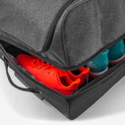 Kipsta 105L Suitcase Essential 32 Kipsta 105L Suitcase Essential -Decathlon k947e2d92c46bd7c73dec3a29a9be8510