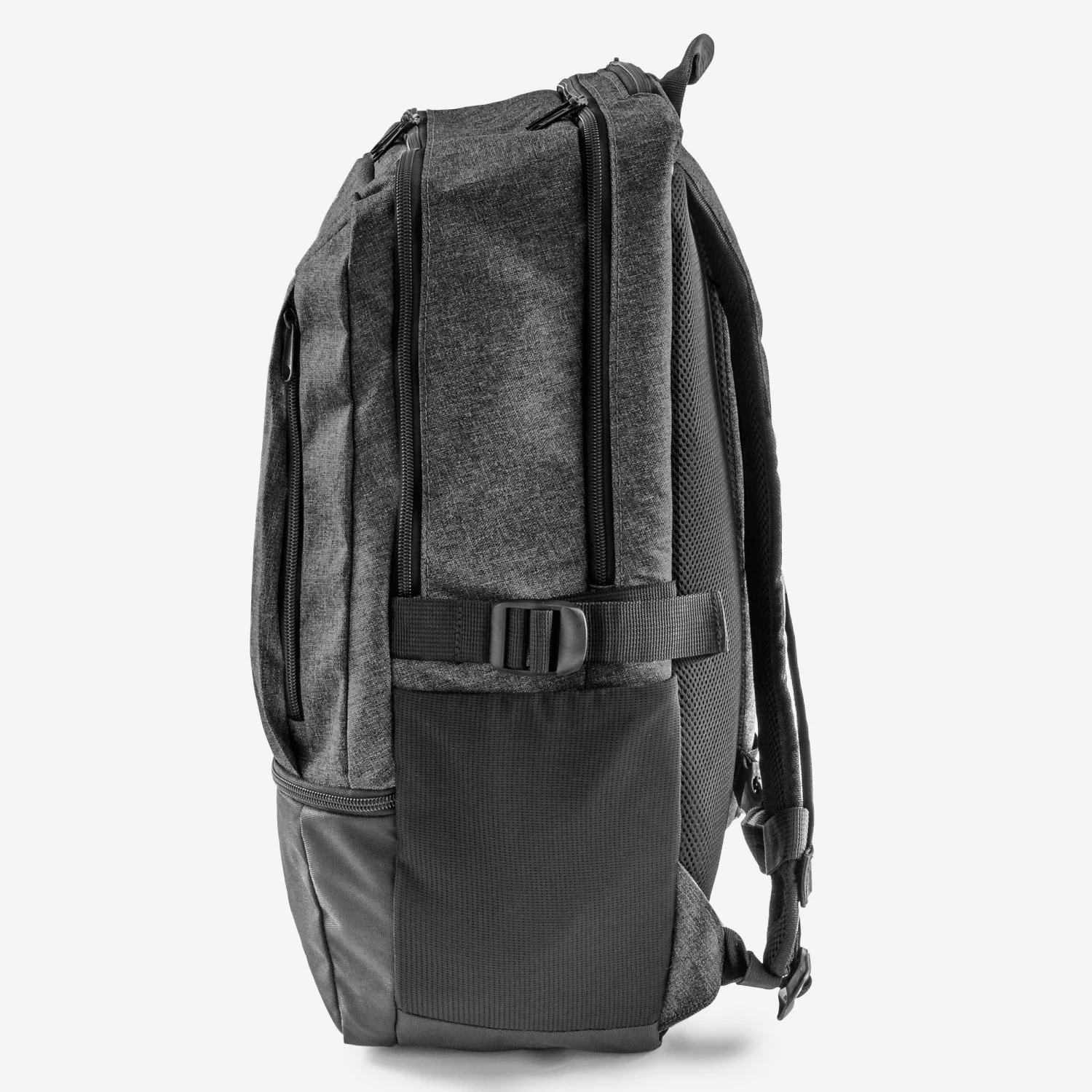 Kipsta Backpack 33L 5 Kipsta Backpack 33L - Image 3