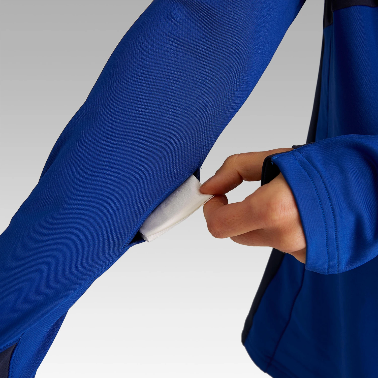 Kipsta T500 Women's Football Training Sweatshirt 13 Kipsta T500 Women's Football Training Sweatshirt - Image 11