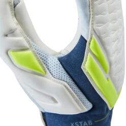 Kipsta Adult Football Goalkeeper Gloves F900 Viralto Shielder -Decathlon kf1f051de5f1549e7530f700bd9c9ce58
