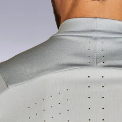 Kipsta Adult 1/2 Zip Football Sweatshirt Traxium 40 Kipsta Adult 1/2 Zip Football Sweatshirt Traxium -Decathlon kffb6f3f51134ab79a01ffeabd039b56d