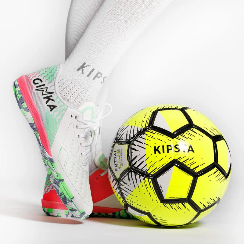 Kipsta Kids' Futsal Ginka Pro Shoes - Candy 9 Kipsta Kids' Futsal Ginka Pro Shoes - Candy - Image 7