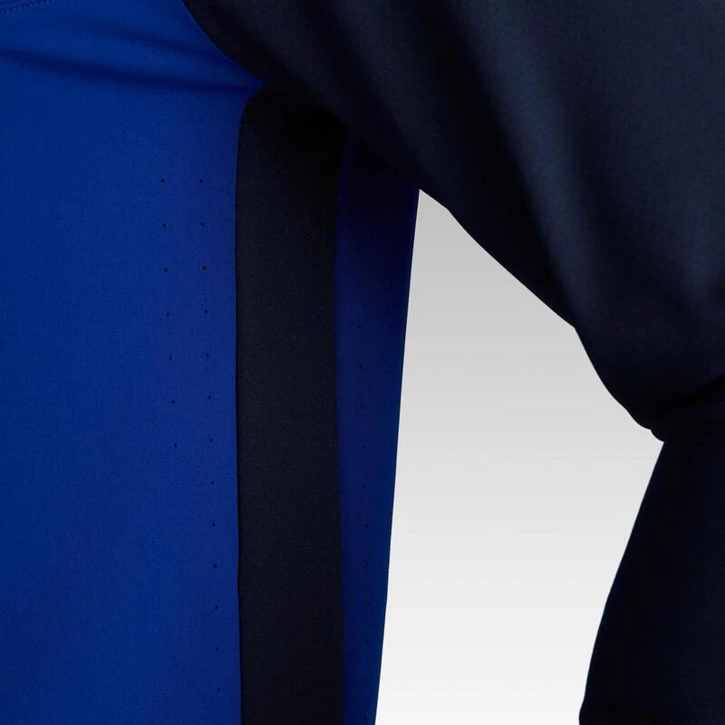 Kipsta T500 Adult 1/2 Zip Football Training Sweatshirt - Carbon 11 Kipsta T500 Adult 1/2 Zip Football Training Sweatshirt - Carbon - Image 9